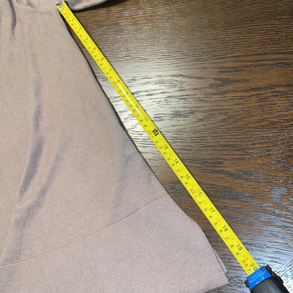 Brown Soft Surroundings Camel Turtle Neck Long Sleeve Split Hem Size 1X - Picture 7 of 7